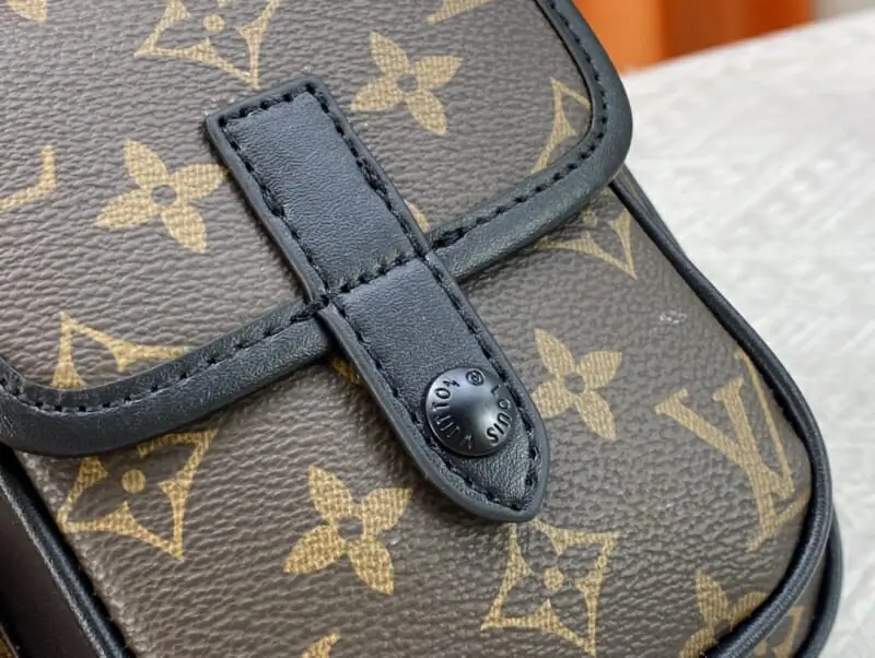 louis vuitton aaa homme mini sac a main s_11325024